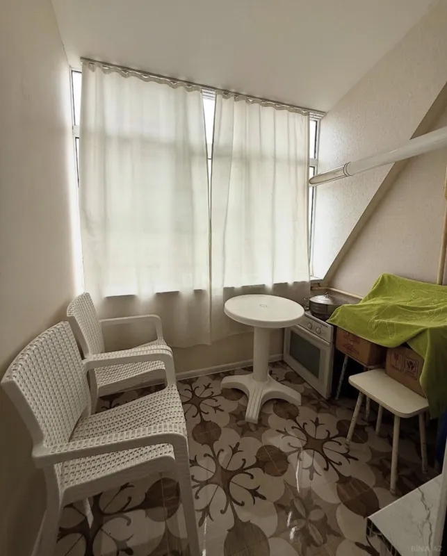 Satılır 2 otaqlı mənzil 83.1 m²