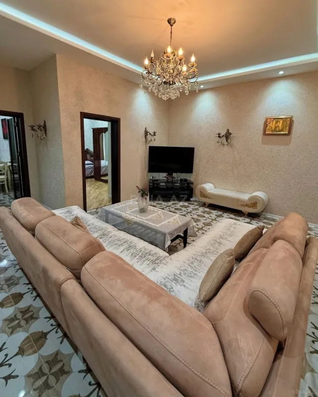 Satılır 2 otaqlı mənzil 83.1 m²