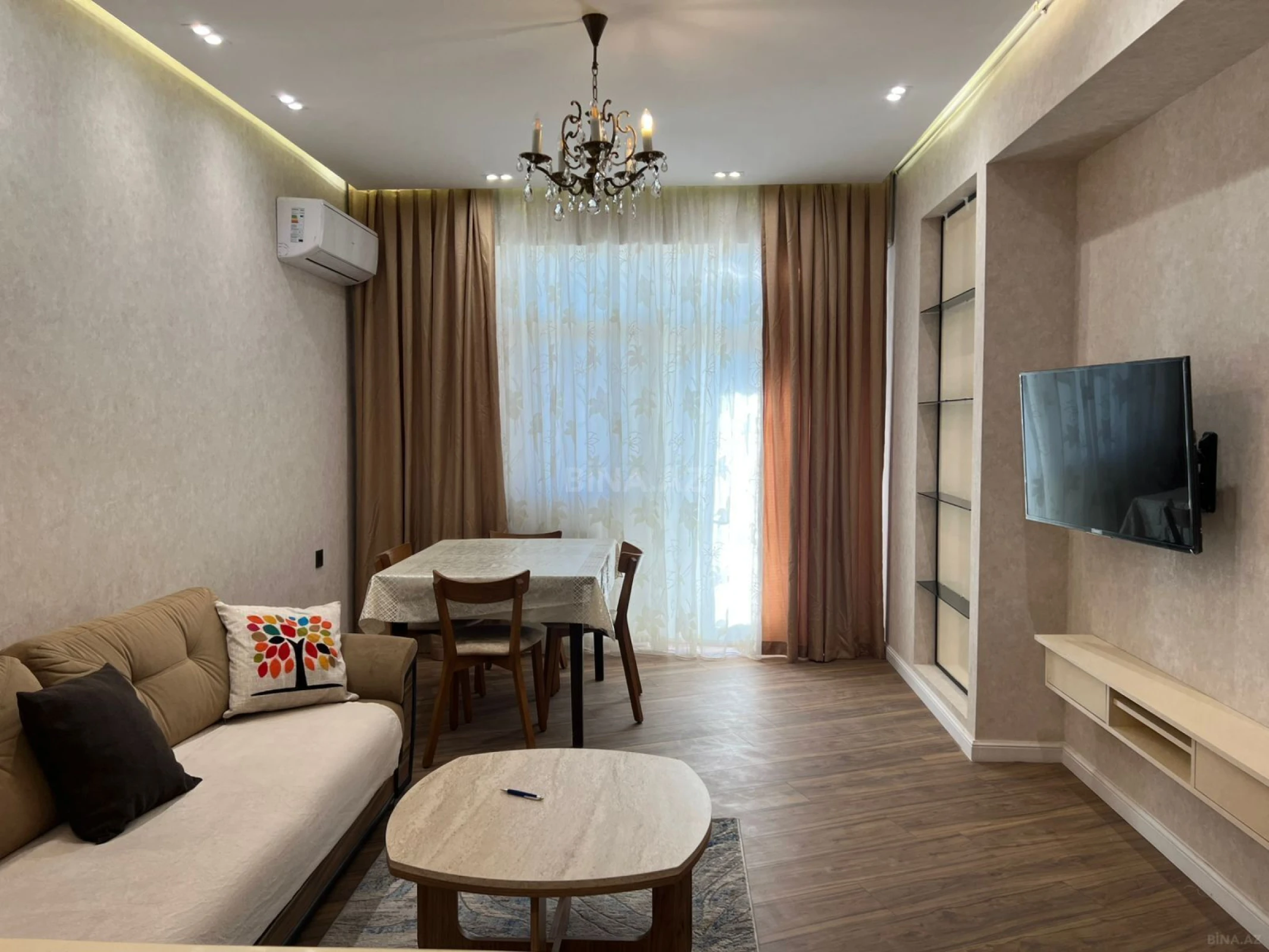Kirayə verilir 2 otaqlı mənzil 70 m²