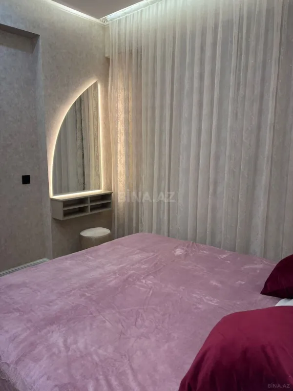 Kirayə verilir 2 otaqlı mənzil 70 m²