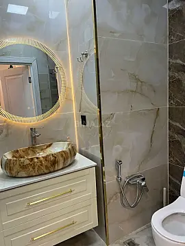 Kirayə verilir 2 otaqlı mənzil 70 m²