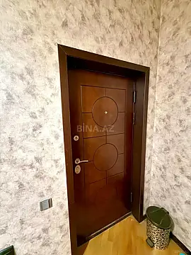 Satılır 3 otaqlı mənzil 135 m² — Bakı, Memar Əcəmi yanı 3 otaq 135.00 m²