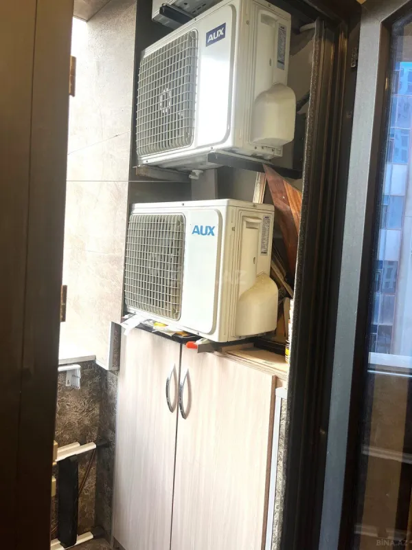 Satılır 3 otaqlı mənzil 125 m²