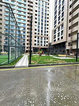 Satılır 3 otaqlı mənzil 125 m²