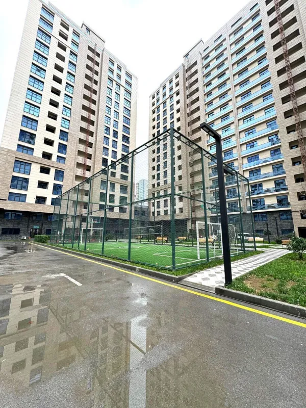 Satılır 3 otaqlı mənzil 125 m²