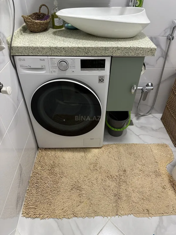 Satılır 3 otaqlı mənzil 112 m²