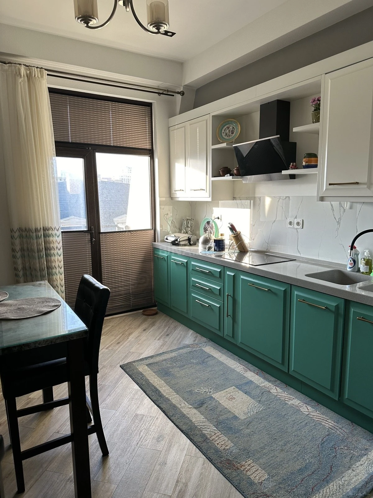 Satılır 3 otaqlı mənzil 112 m²