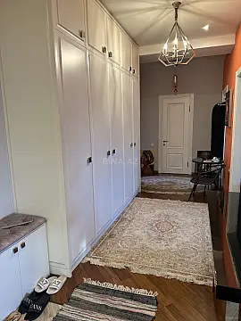 Satılır 3 otaqlı mənzil 112 m²