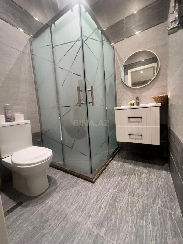 Satılır 6 otaqlı həyət evi 400 m²