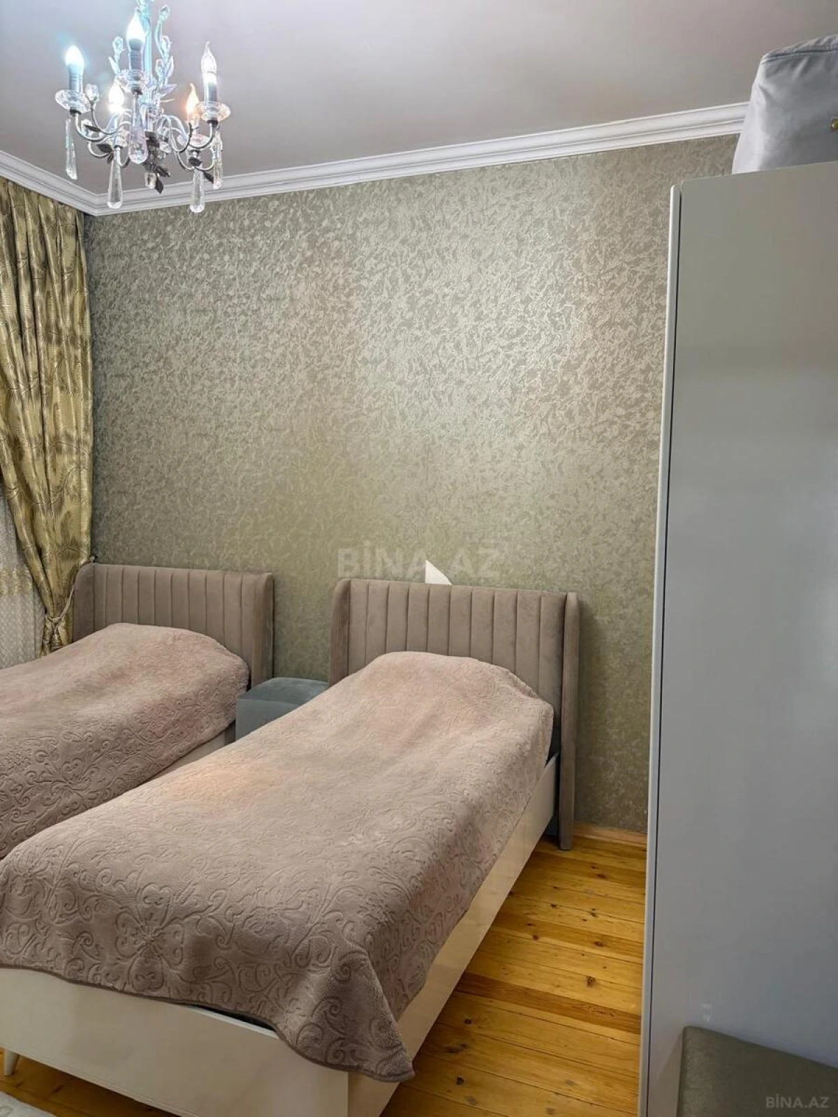 Satılır 6 otaqlı həyət evi 190 m²