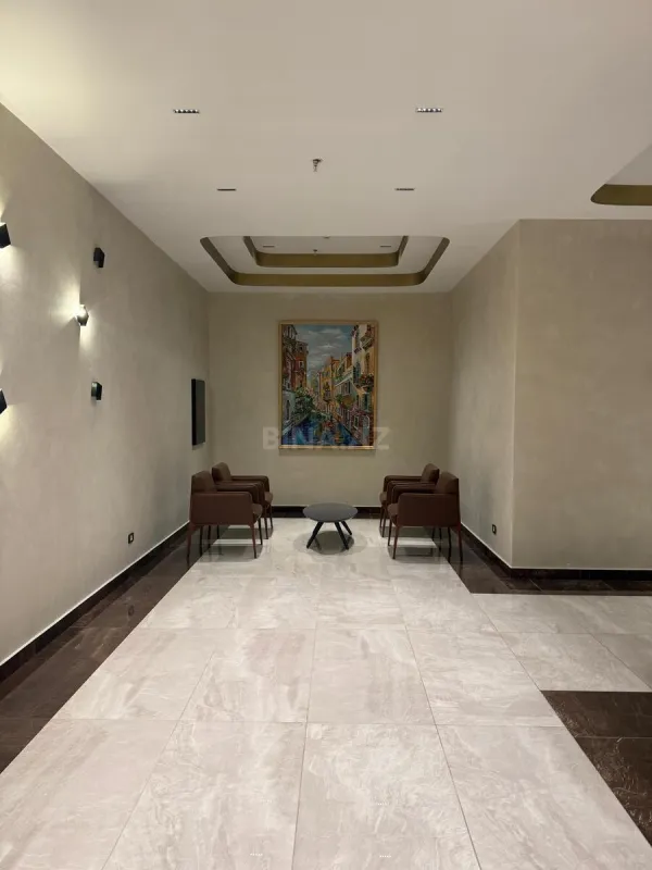 Kirayə verilir 3 otaqlı mənzil 160 m²