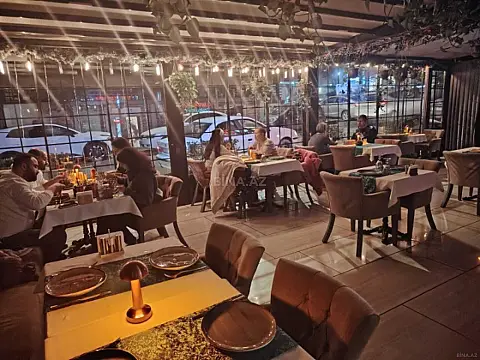 Kirayə verilir obyekt 150 m²