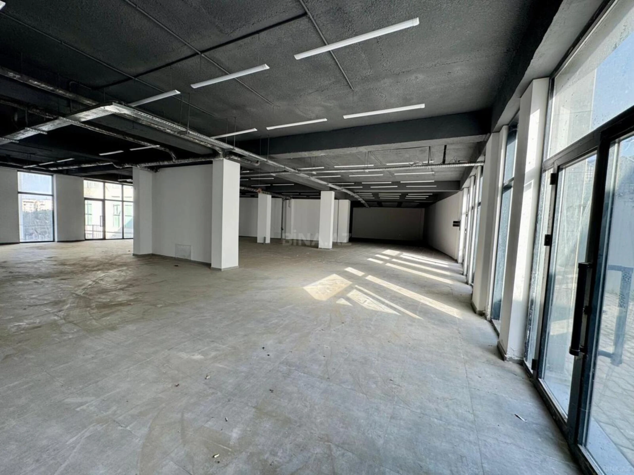 Kirayə verilir obyekt 500 m²