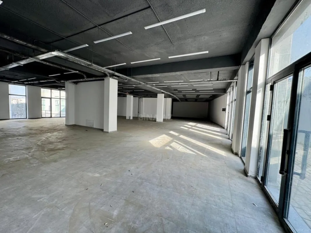 Kirayə verilir obyekt 500 m²