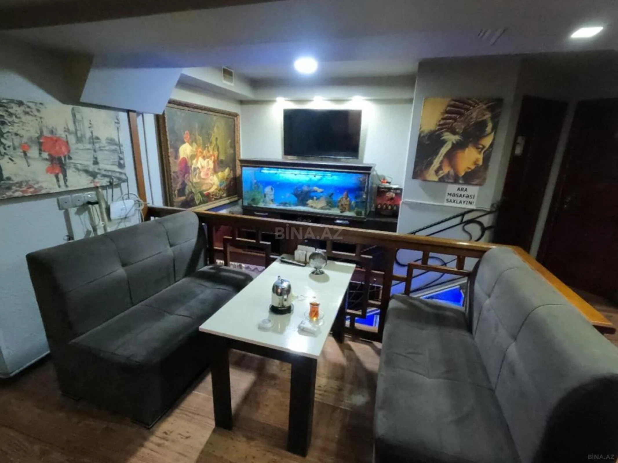 Satılır obyekt 266 m²