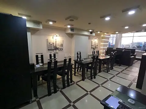 Satılır obyekt 266 m²