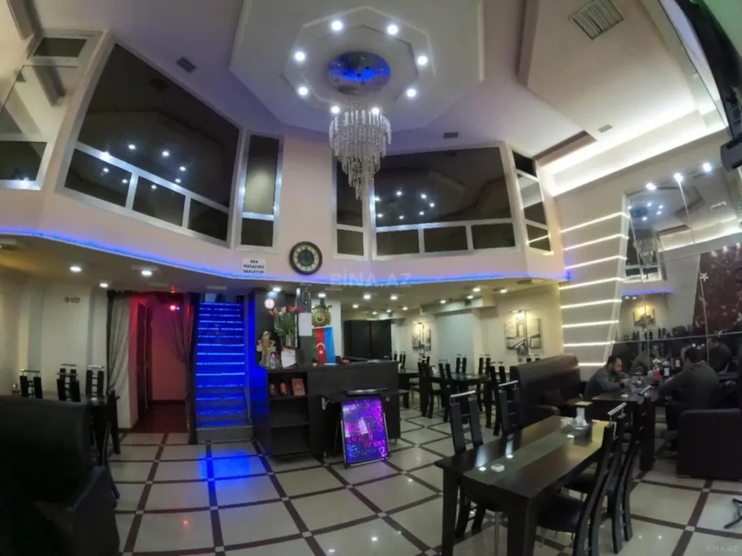 Satılır obyekt 266 m²