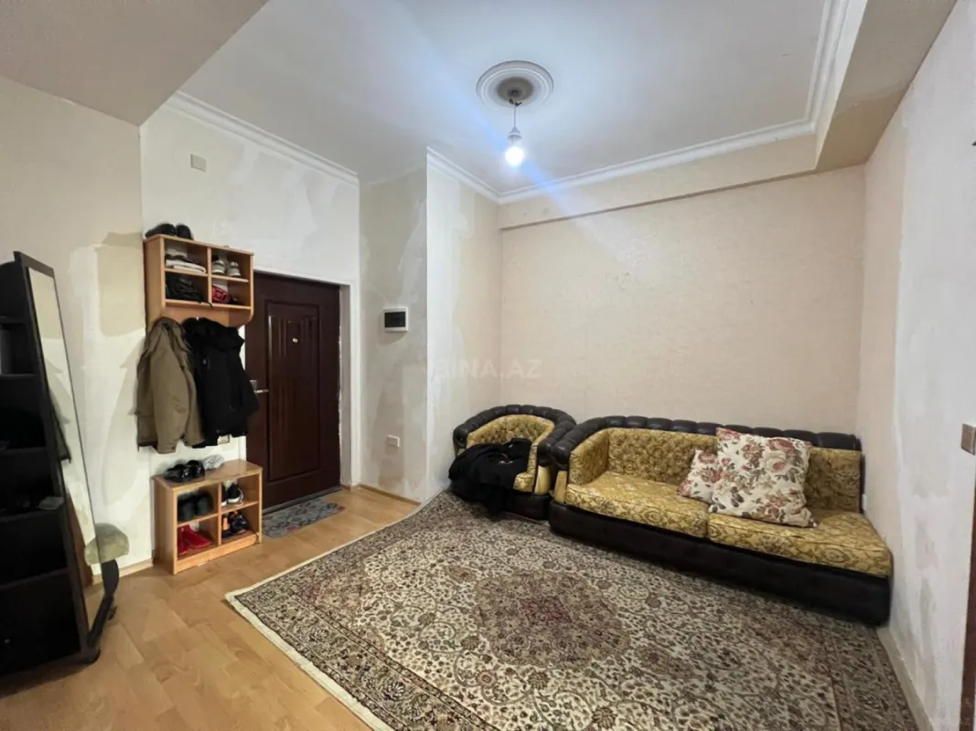 Satılır 3 otaqlı mənzil 150 m²