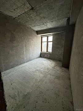 Satılır 2 otaqlı mənzil 104 m²