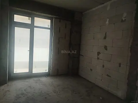 Satılır 2 otaqlı mənzil 104 m²