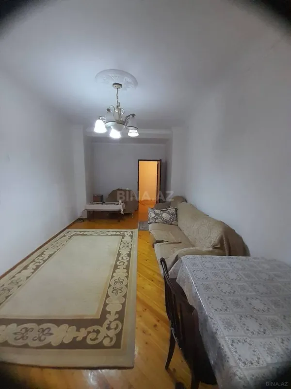Satılır 3 otaqlı mənzil 127 m²