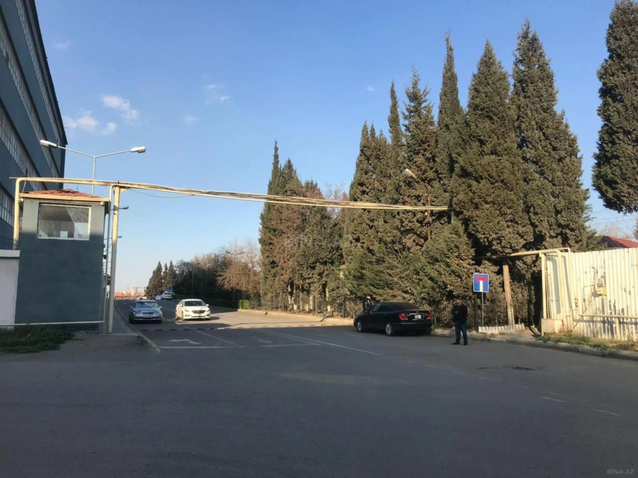 Satılır 8 otaqlı həyət evi 200 m²