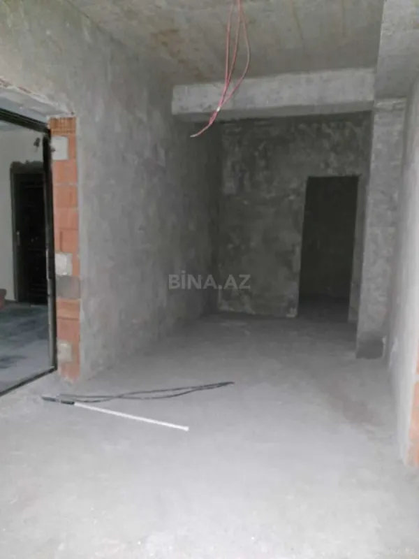 Satılır 3 otaqlı mənzil 110 m²