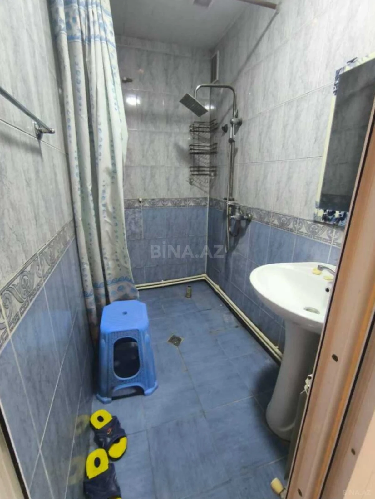 Kirayə verilir 2 otaqlı mənzil 65 m²