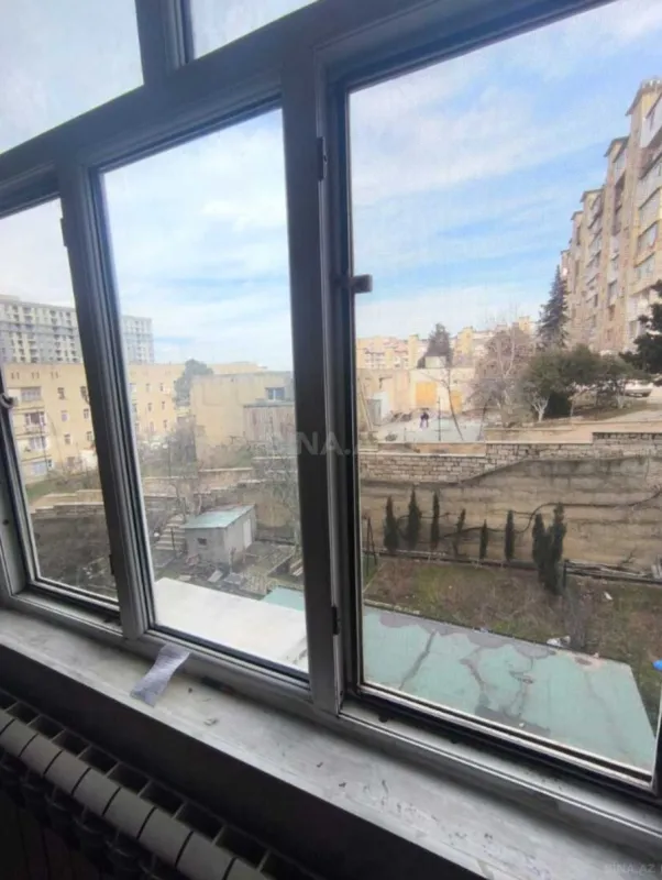 Kirayə verilir 2 otaqlı mənzil 65 m²