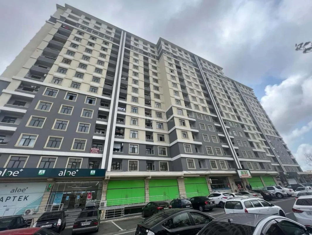 Satılır 3 otaqlı mənzil 148 m²