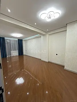 Satılır 3 otaqlı mənzil 148 m²