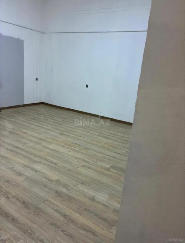 Kirayə verilir 4 otaqlı ofis 150 m²
