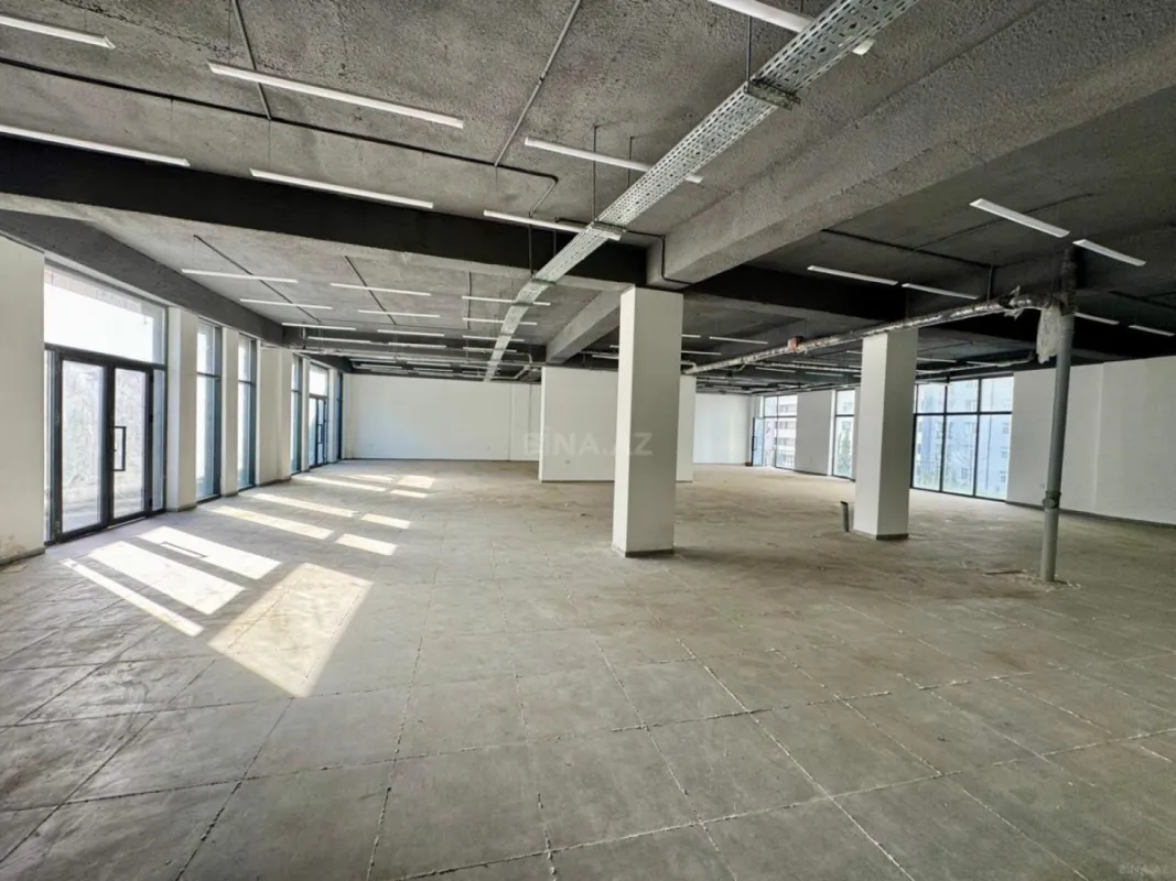 Satılır obyekt 500 m²