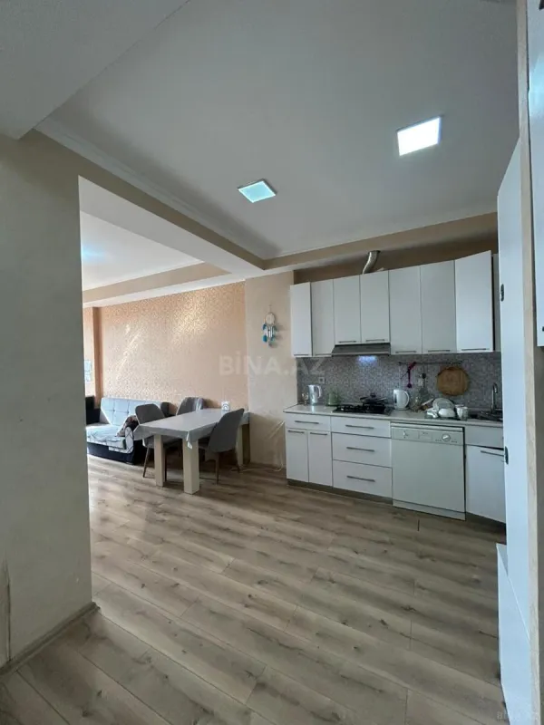 Satılır 2 otaqlı mənzil 63 m²