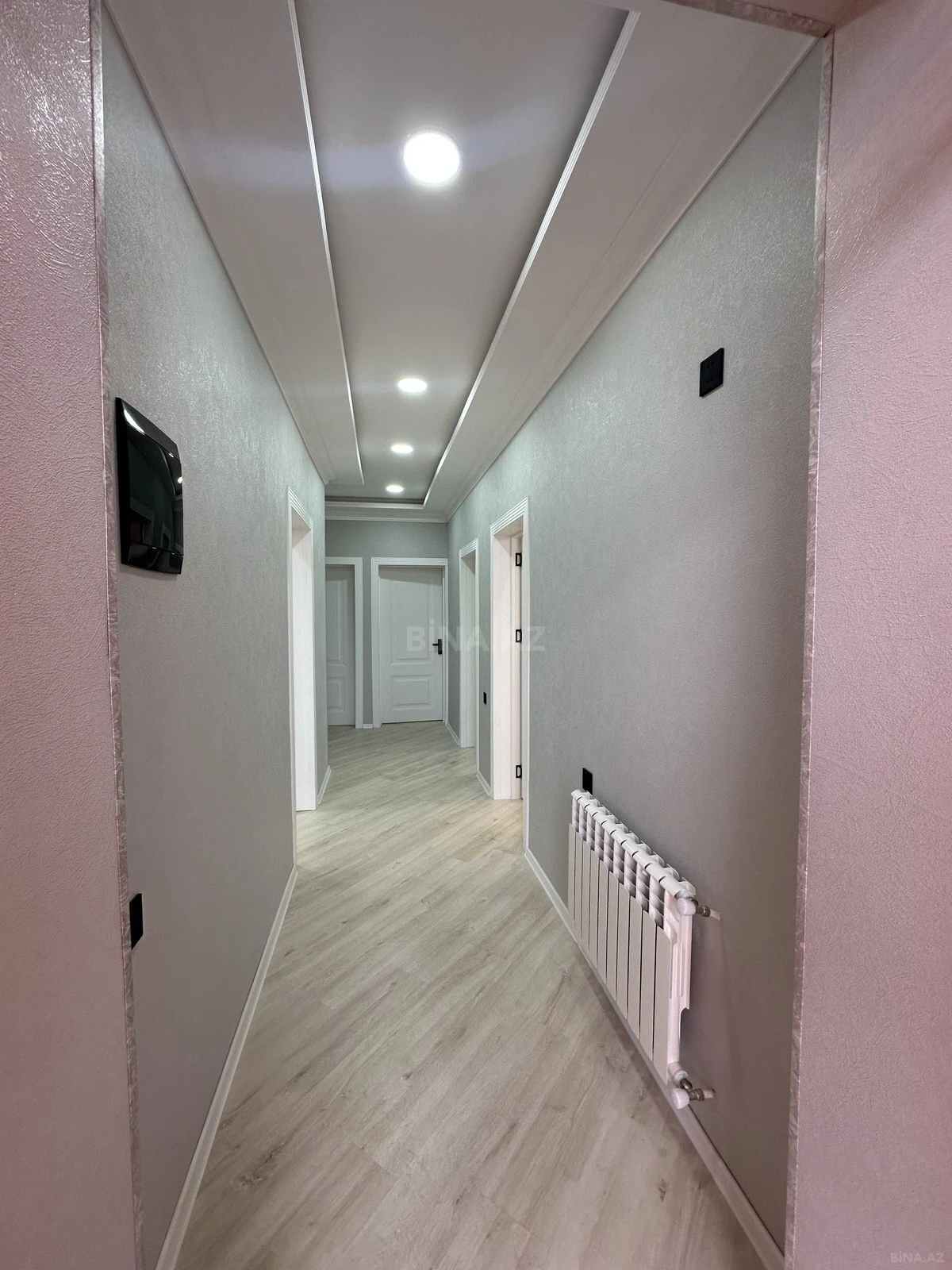 Satılır 4 otaqlı həyət evi 220 m²