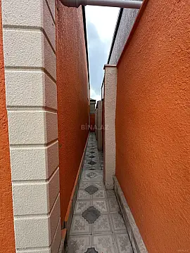 Satılır 4 otaqlı həyət evi 220 m²