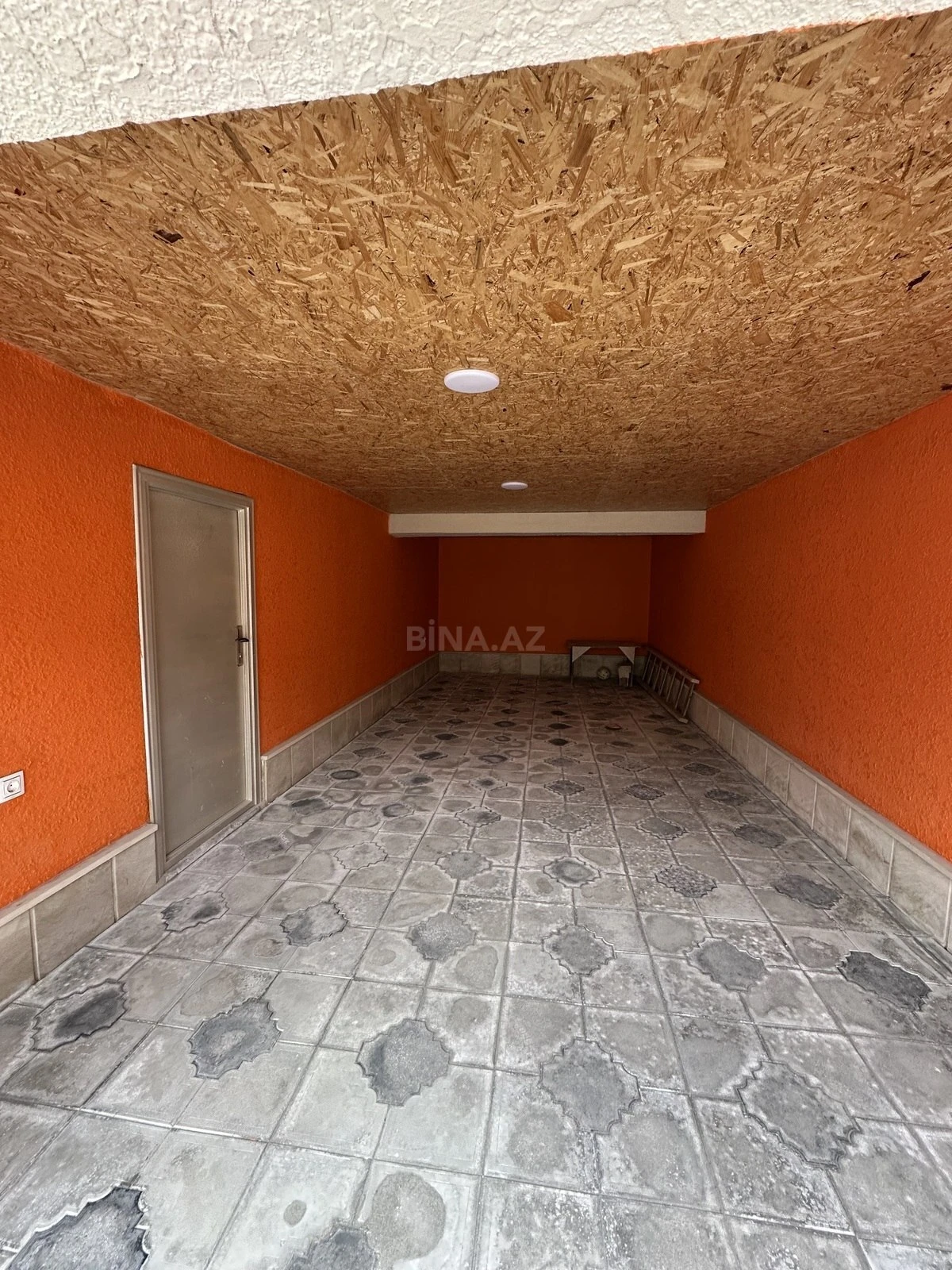 Satılır 4 otaqlı həyət evi 220 m²