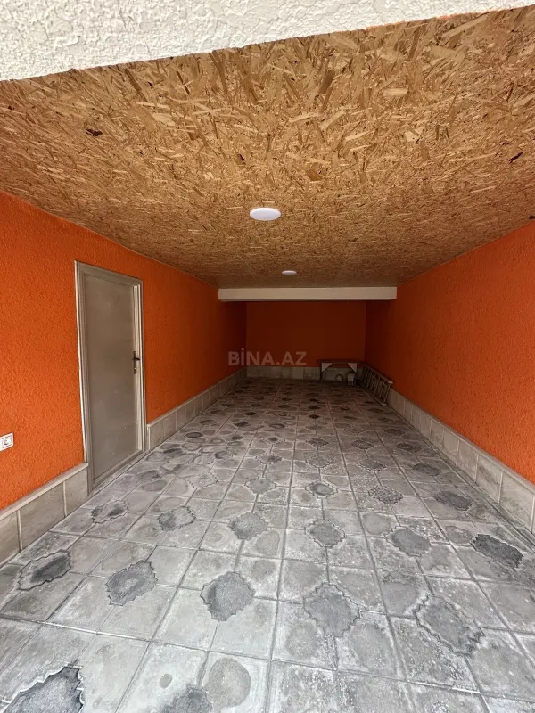 Satılır 4 otaqlı həyət evi 220 m²