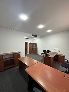 Kirayə verilir 4 otaqlı ofis 150 m²