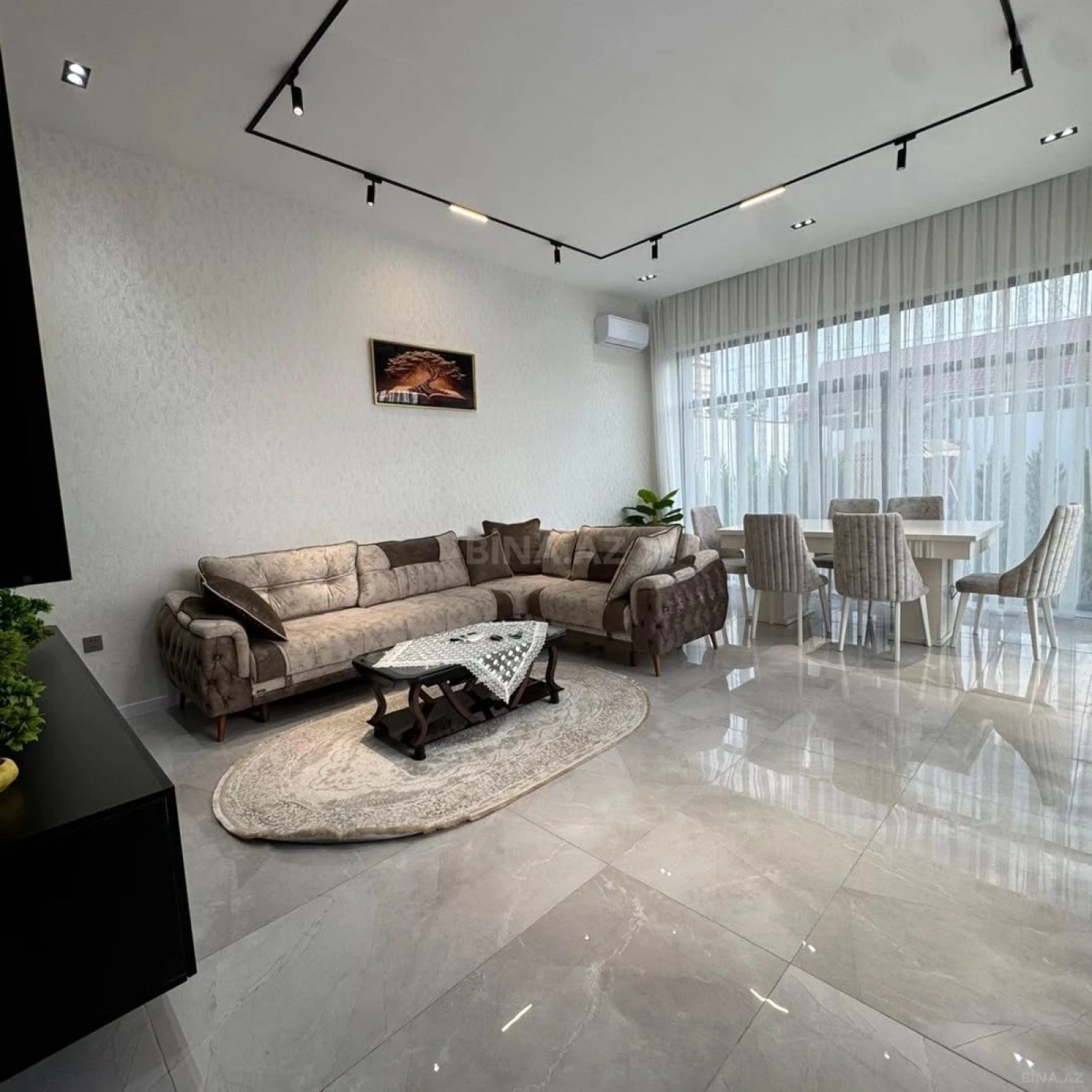 Kirayə verilir 4 otaqlı həyət evi 220 m²