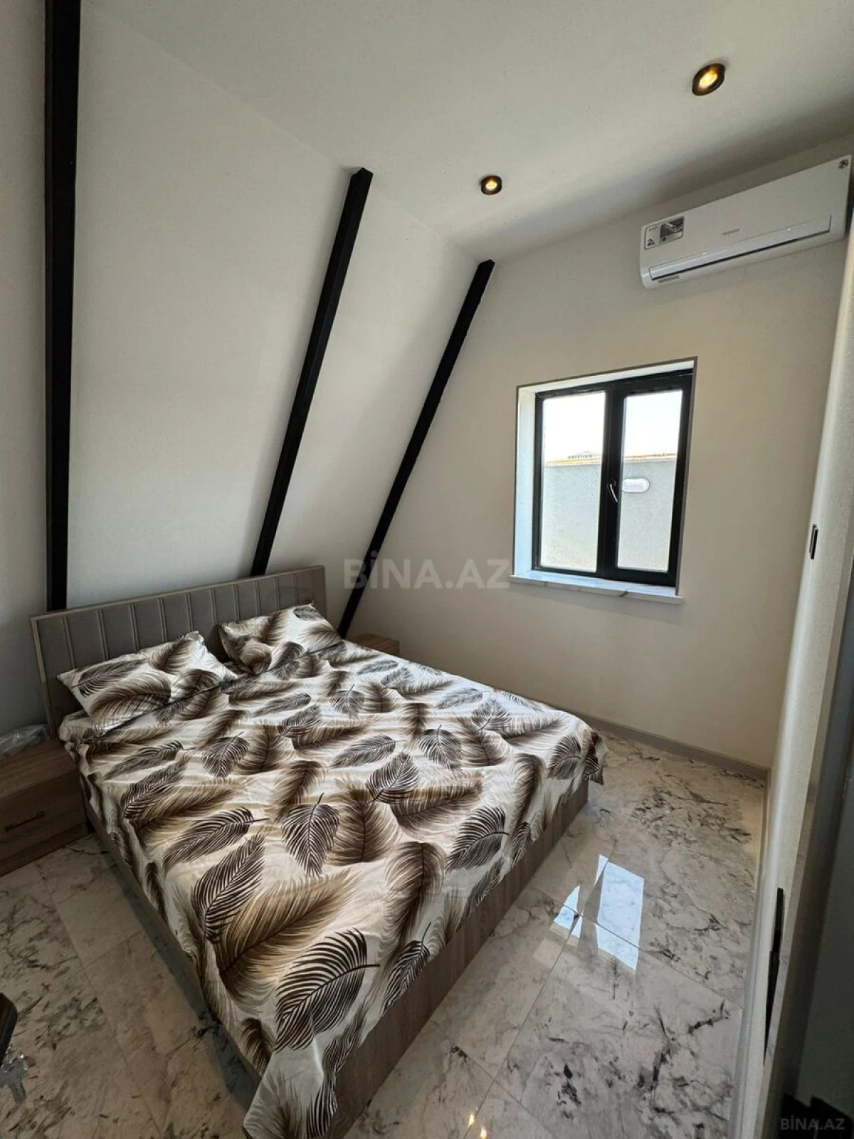 Kirayə verilir 4 otaqlı həyət evi 160 m²