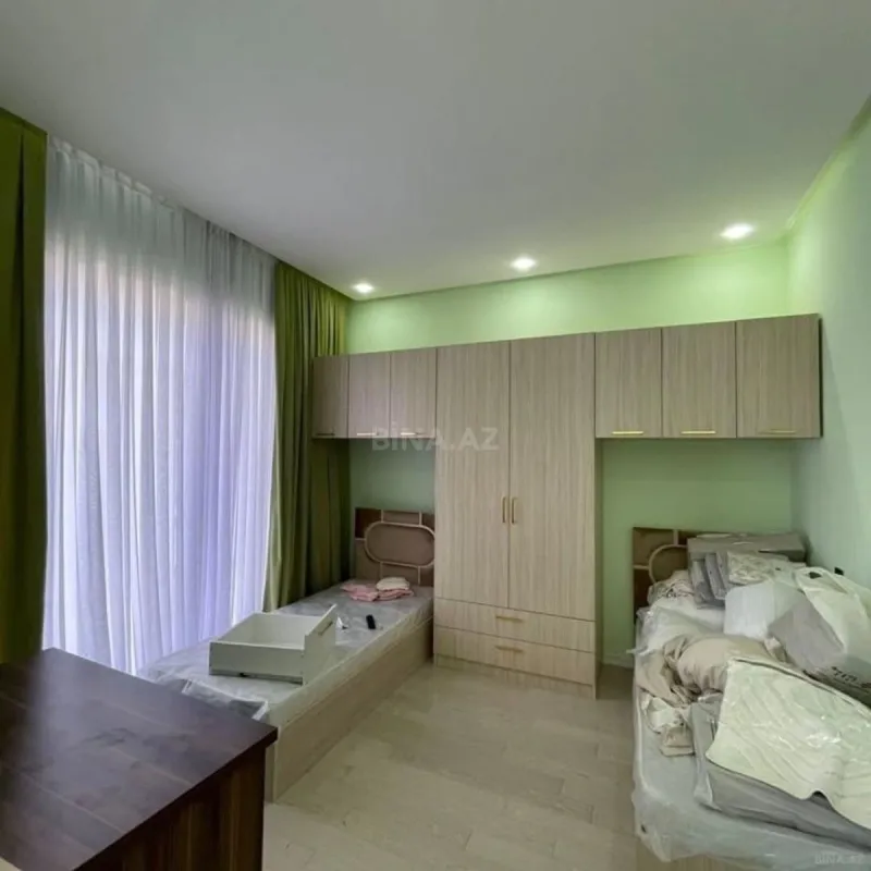 Kirayə verilir 5 otaqlı həyət evi 240 m²