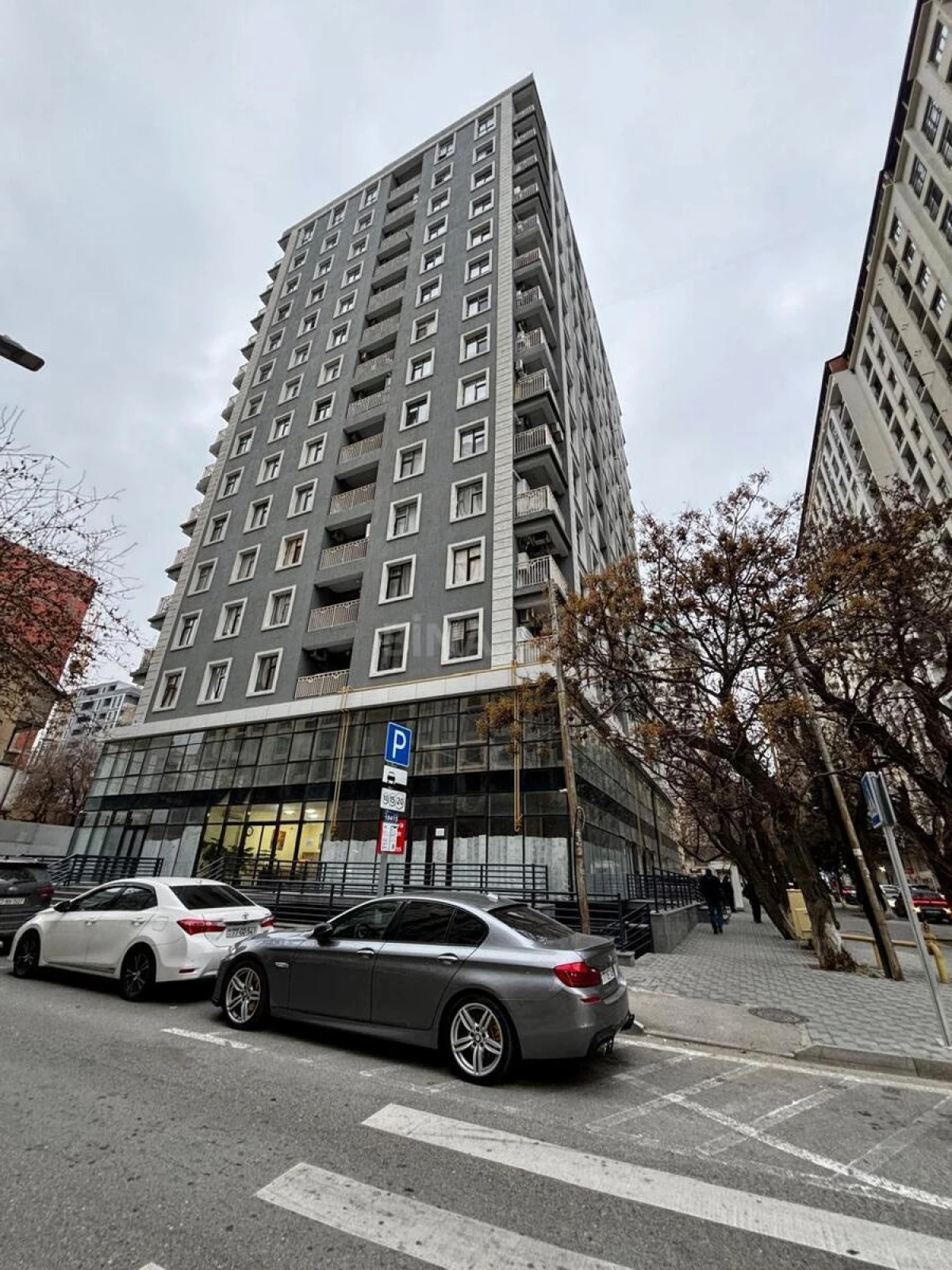 Satılır 2 otaqlı mənzil 56 m²
