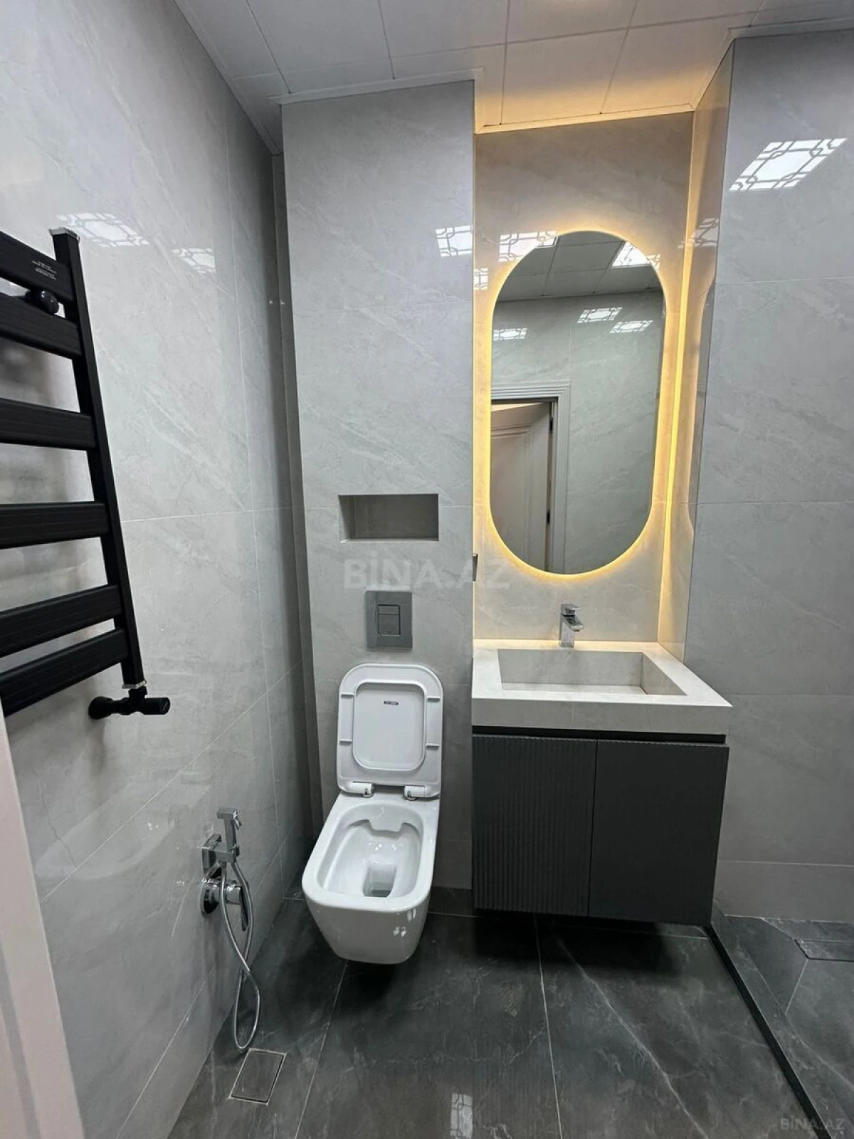 Kirayə verilir 2 otaqlı mənzil 70 m²