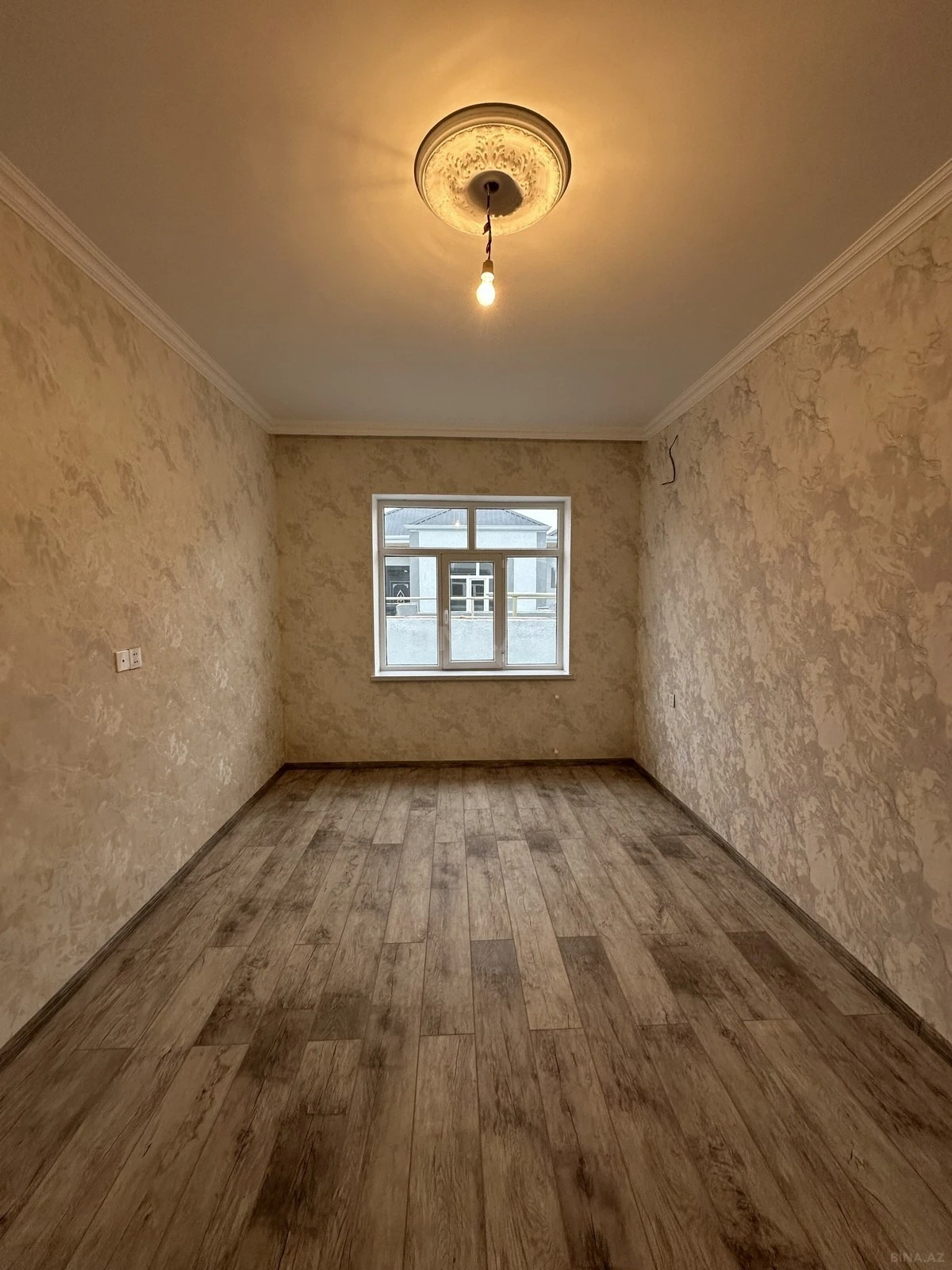 Satılır 2 otaqlı həyət evi 50 m²