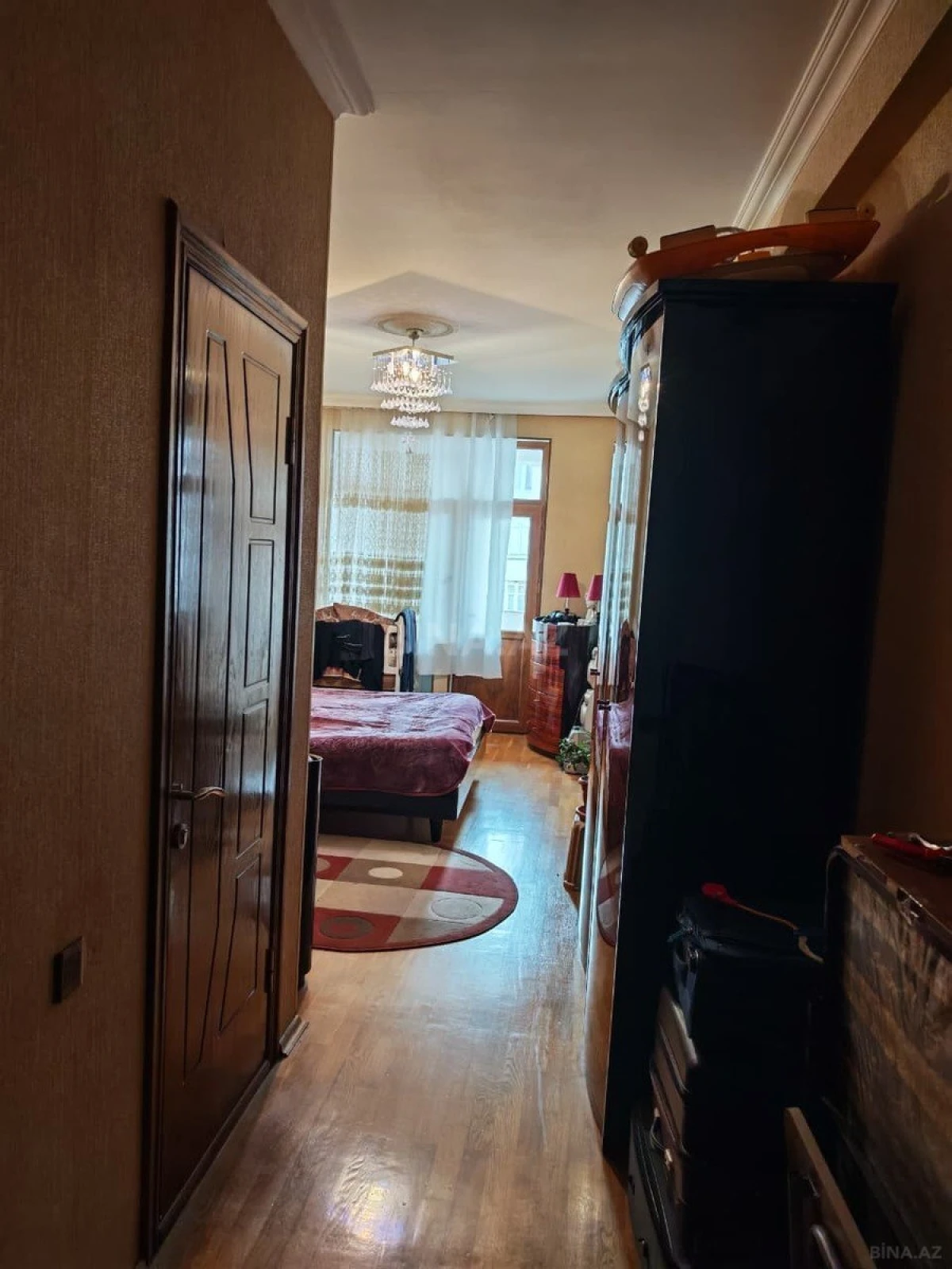 Satılır 3 otaqlı mənzil 140 m²