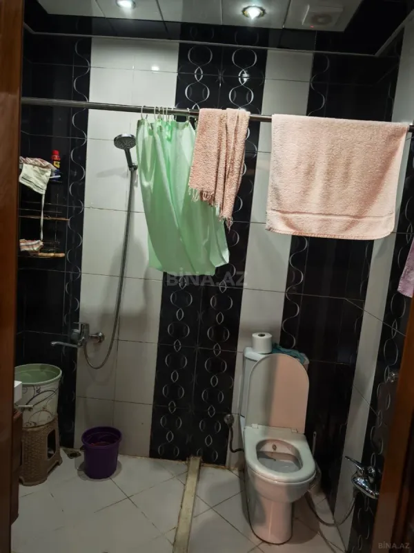 Satılır 3 otaqlı mənzil 140 m²