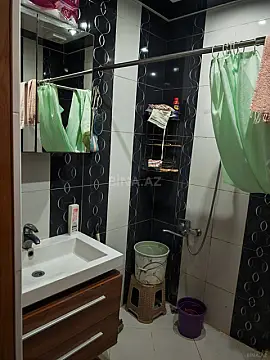 Satılır 3 otaqlı mənzil 140 m²