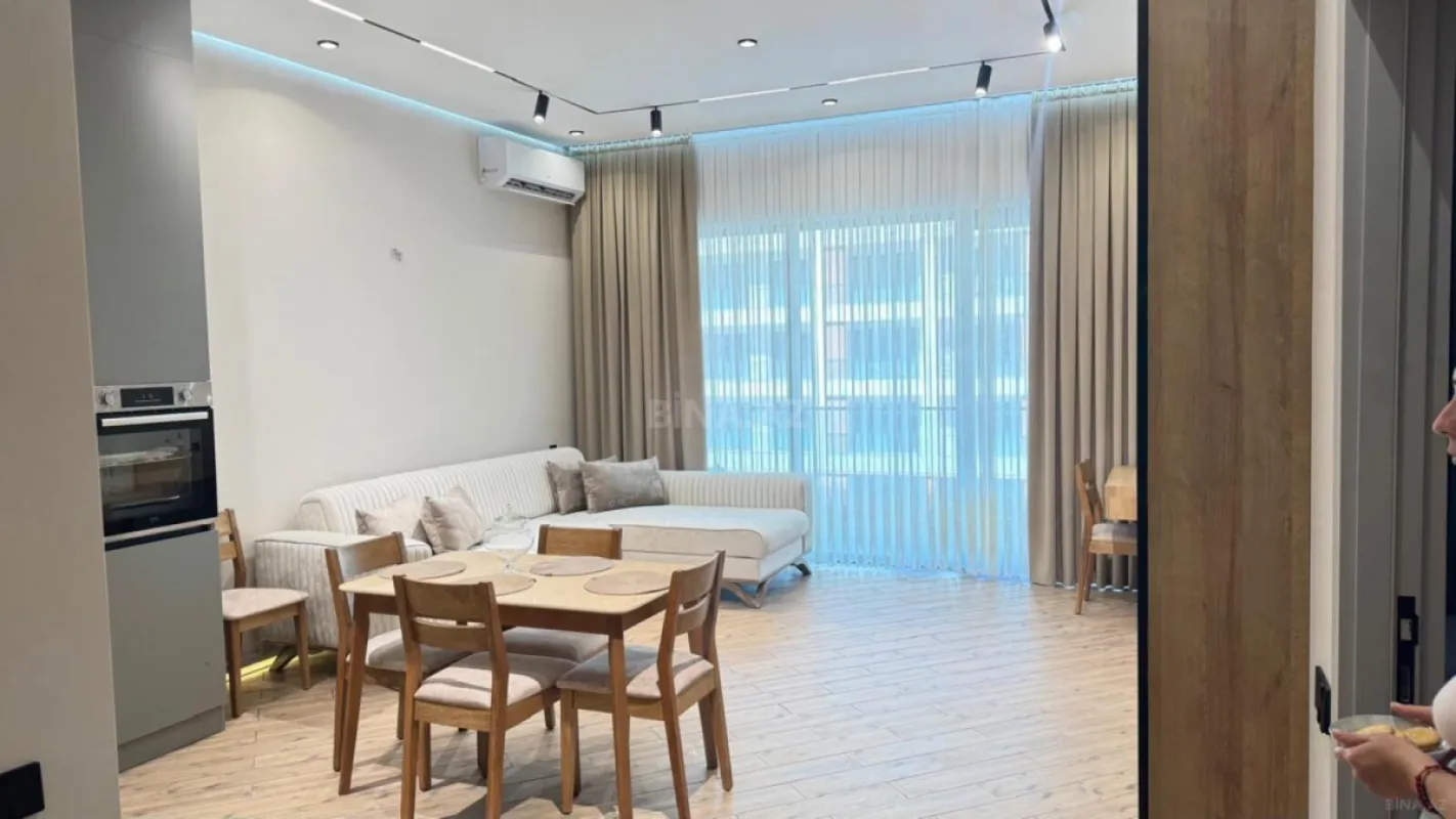 Kirayə verilir 3 otaqlı mənzil 115 m²