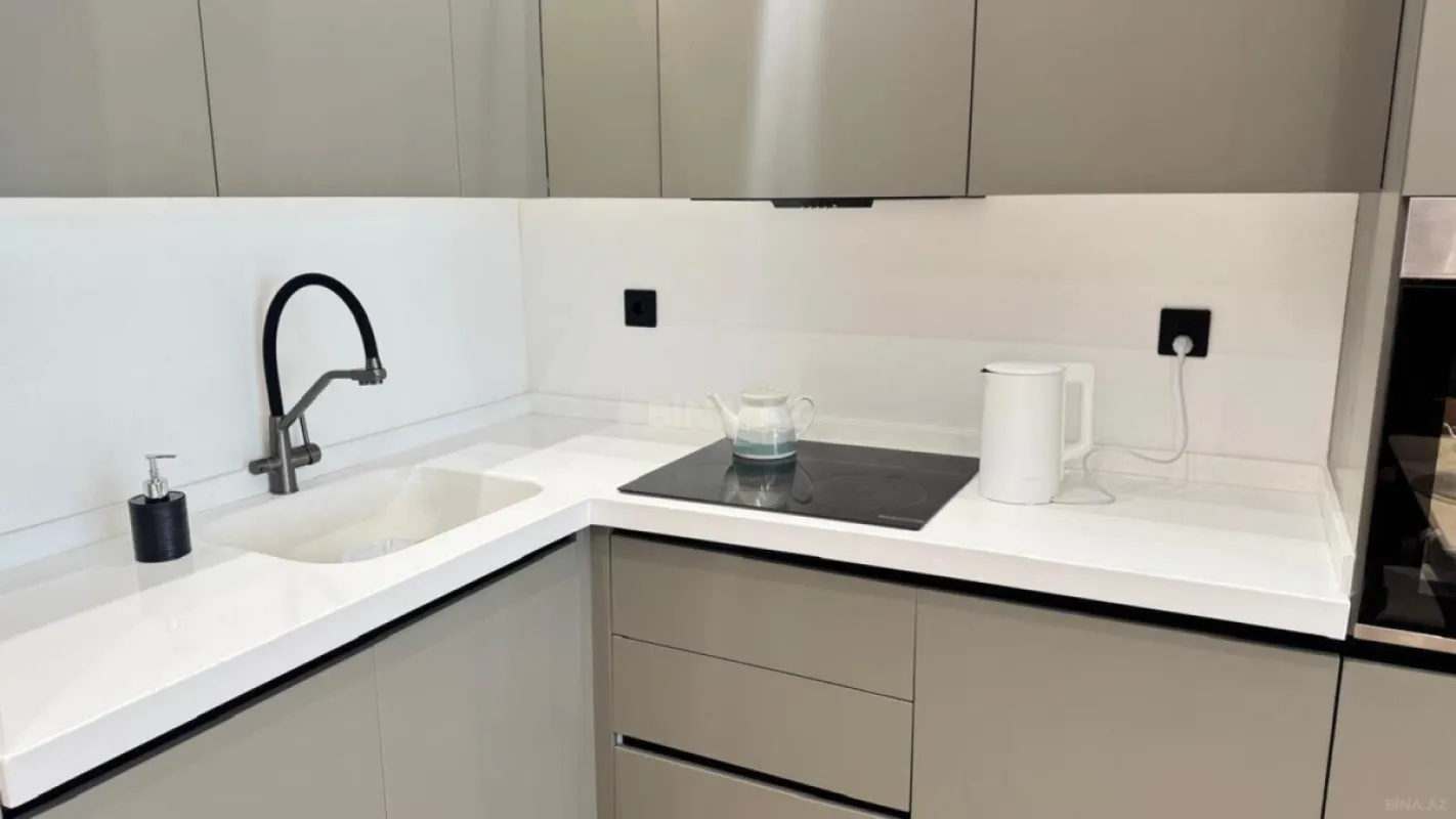 Kirayə verilir 3 otaqlı mənzil 115 m²